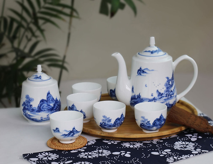 8頭手繪青花綠茶具山高水長(cháng)