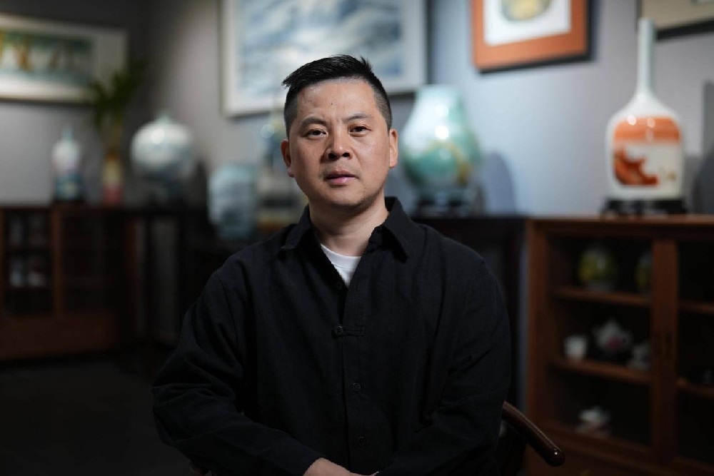 熊智華（國瓷紅葉畫(huà)院研究員）