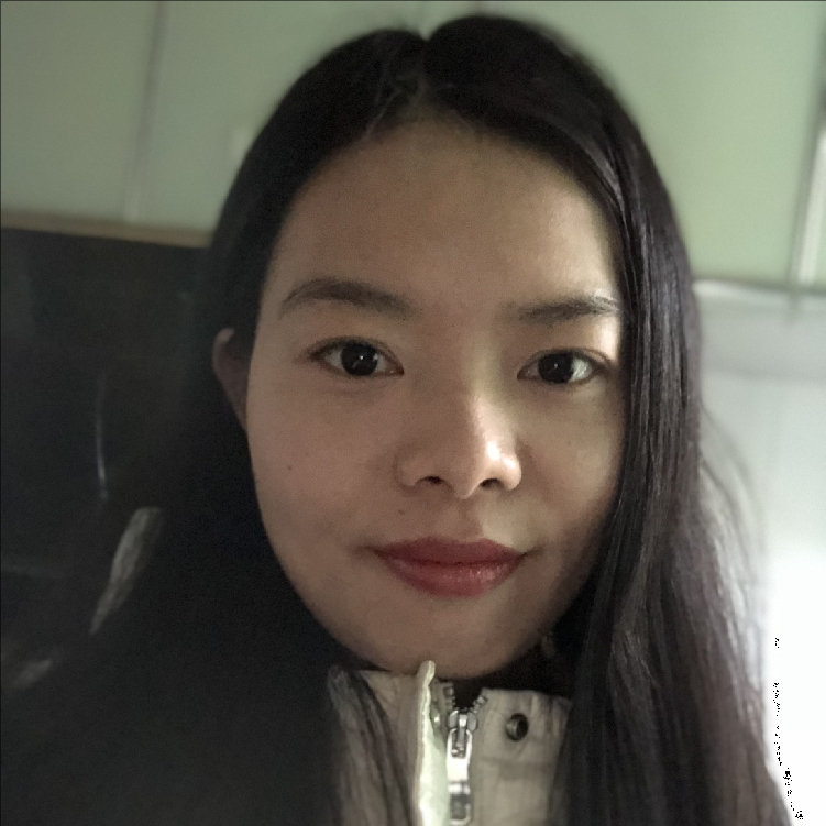 萬(wàn)麗（國瓷紅葉畫(huà)院高級畫(huà)師）